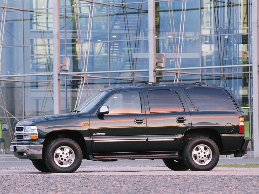  Chevrolet Tahoe 2000 года  (EU) (фото 2 из 23)